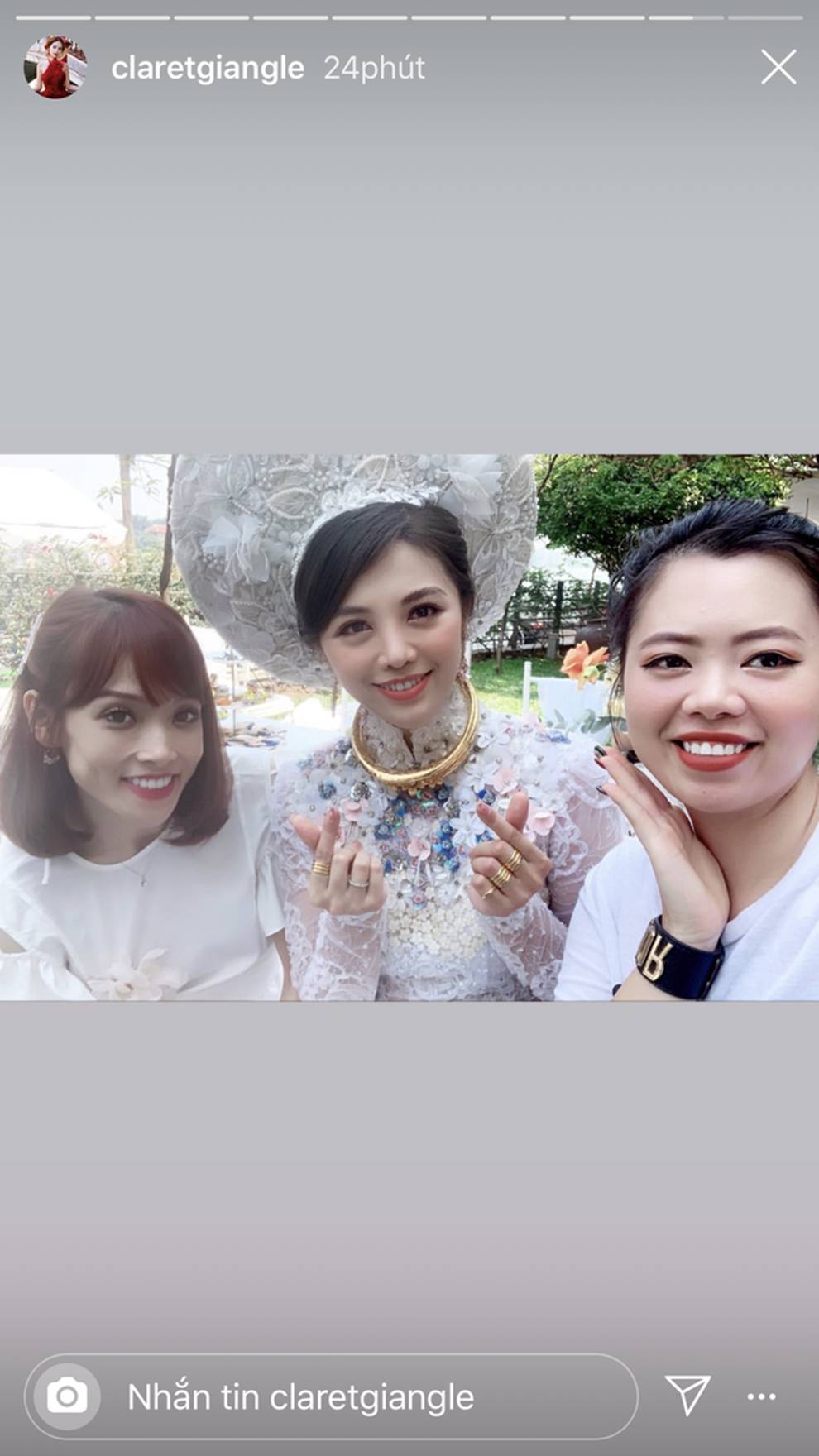 Siêu” đám hỏi của rich kid Giang Lê: Vàng đeo trĩu cổ mỏi tay, hoành tráng như này hứa hẹn đám cưới còn bùng nổ hơn nữa!-3