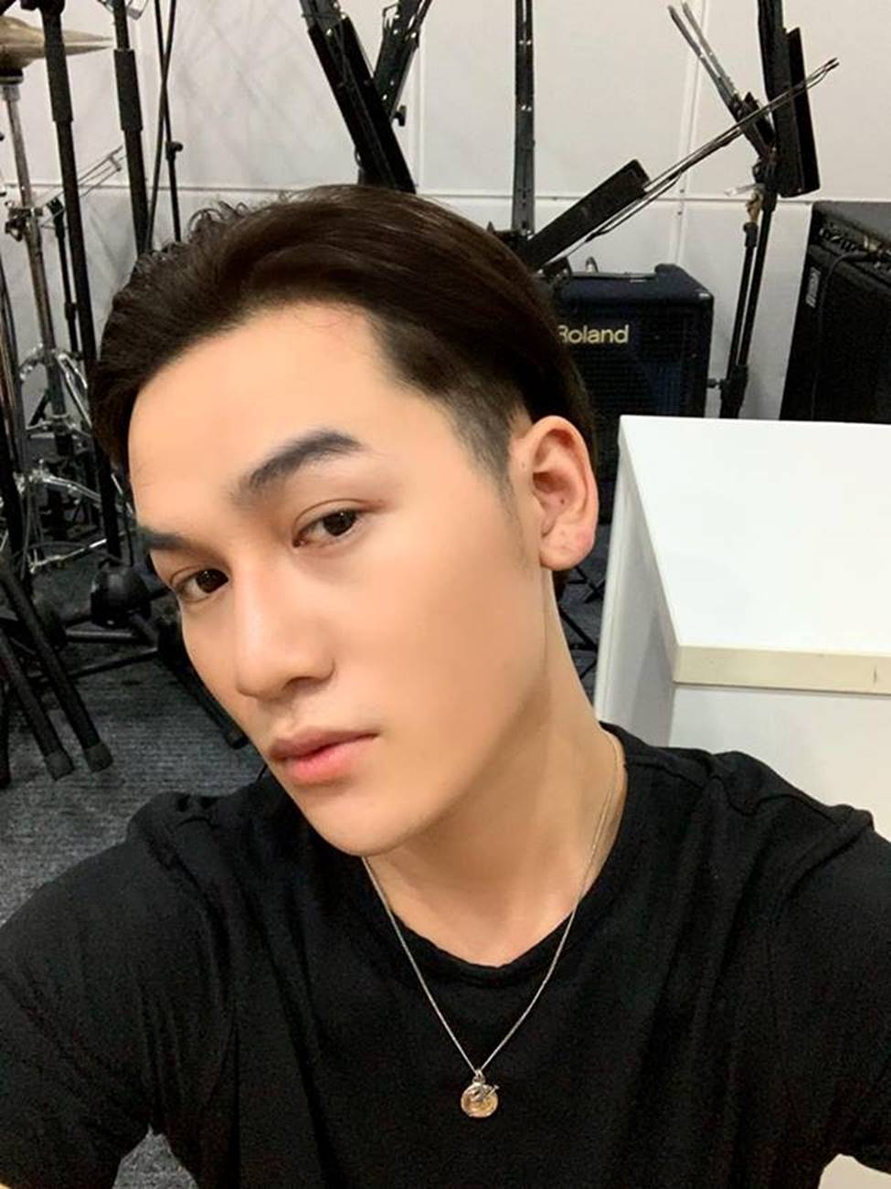 Tim theo chân Erik, Đức Phúc phẫu thuật mặt dài ngoằng khác xưa?-19