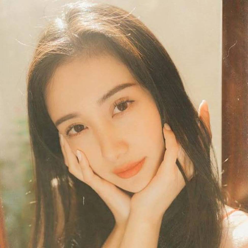 Phi Thanh Vân, cô bé trà sữa Việt ngày càng mũm mĩm, quyến rũ bất ngờ-11