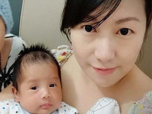 Chồng đưa 5 triệu/tháng để tiêu cho nhà 4 người nhưng không đủ, vợ trẻ ý kiến liền bị gán cho