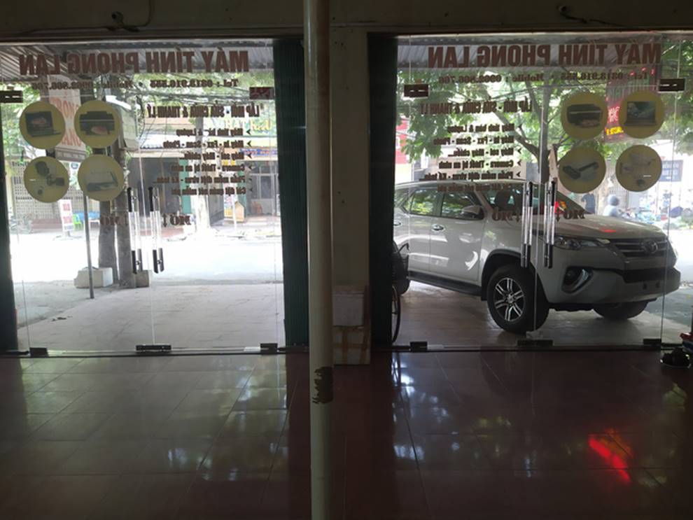 Vừa đăng ảnh phàn nàn ô tô đỗ chắn cửa, chủ nhà đã nhận thêm được món quà bất ngờ-3