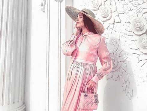 Nhận không ra bà bầu Lan Khuê trong hình ảnh đẹp như