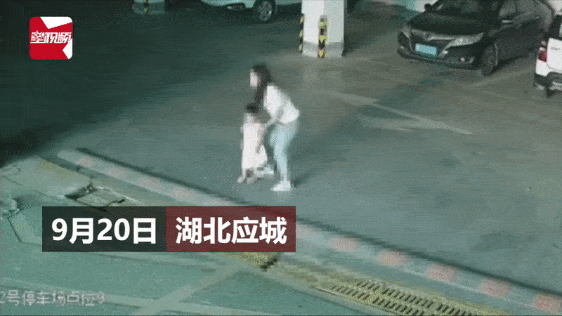 Đang đứng chờ bố dưới hầm gửi xe, bé gái 2 tuổi gặp tai nạn khiến tứ chi biến dạng rồi tử vong chỉ bởi sự bất cẩn của mẹ-1