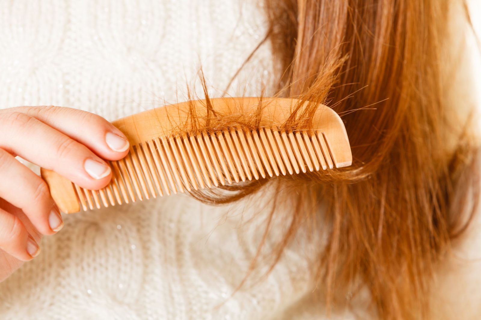 Những mẹo hiệu quả giúp tóc không còn rụng ngày giao mùa-2