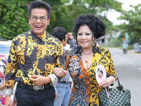 Chia tay nghệ sĩ Xuân Hương, MC Thanh Bạch tận hưởng cuộc sống như tiên, tràn ngập hạnh phúc bên vợ mới