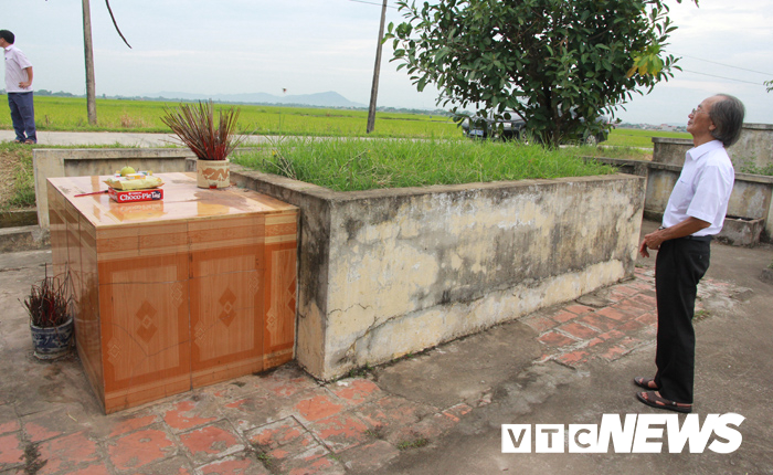 Những bí ẩn cần giải mã về ngôi mộ cổ phát lộ bên đường nghi của vua Lê Huyền Tông-3