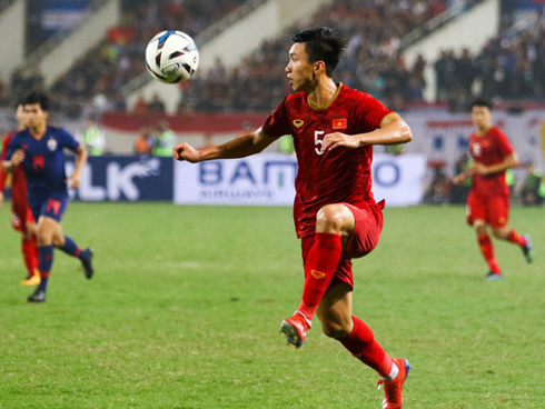 Văn Hậu chơi trọn 90 phút cho Jong Heerenveen-2