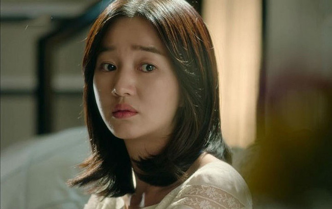 Ly hôn vì bị cắm sừng mà chồng cũ vẫn mặt dày gửi thiệp cưới, tôi phẫn nộ tột cùng khi nhìn tên cô dâu-1