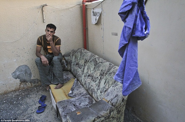 Cứ tưởng Dubai xa hoa tột đỉnh nhưng cũng có góc nghèo thế này mà ít ai biết-4