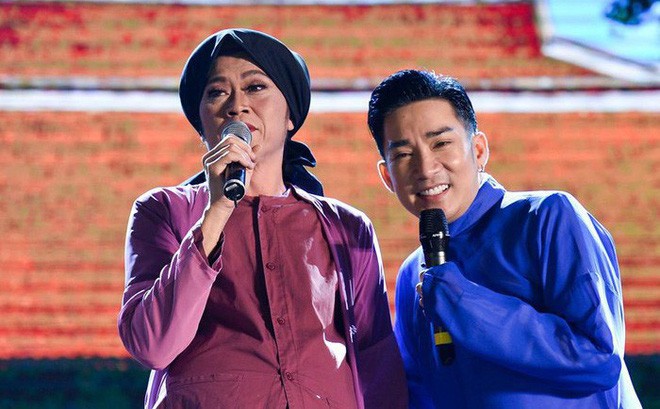 Chân dung 2 nghệ sĩ nổi tiếng chỉ cần hú là Hoài Linh có mặt, không cần mời-2