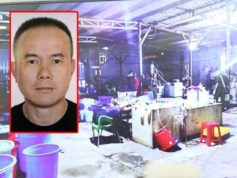 Xe tải tông vào nhóm học sinh tan trường về khiến 2 em chết tại chỗ, 3 người bị thương nhập viện cấp cứu-3