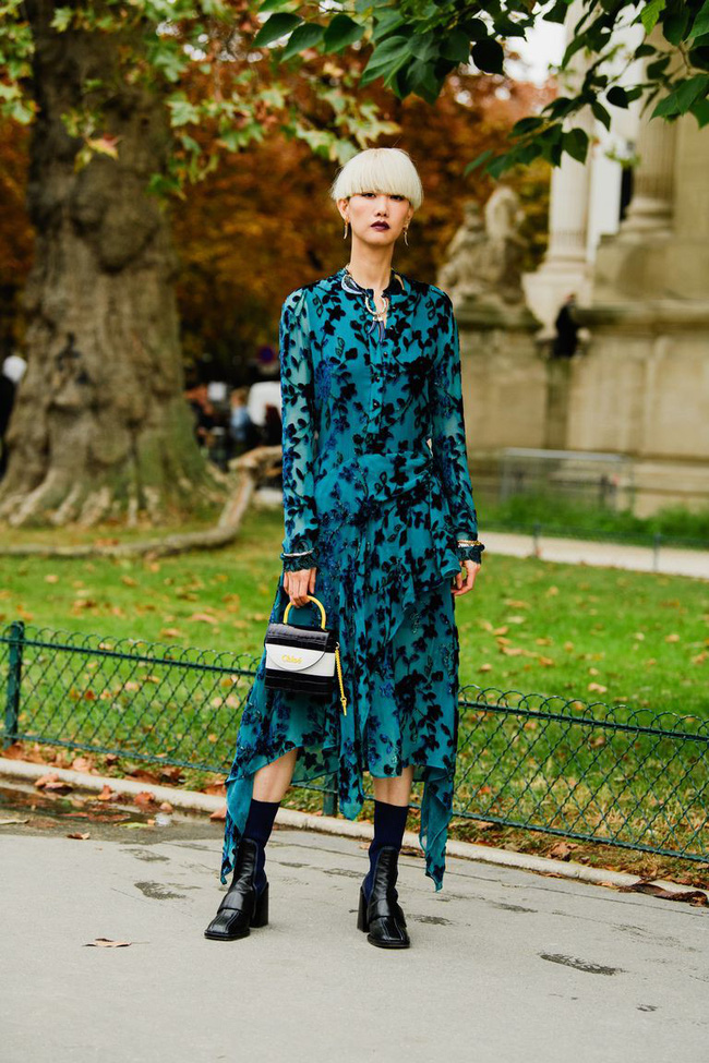 Ngắm street style tại Tuần lễ thời trang Paris, nàng công sở cũng rút ra được vô số tips mix đồ cho mùa lạnh-7
