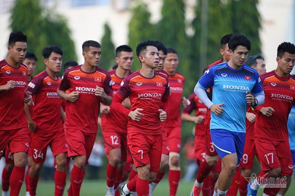 Xuân Trường chấn thương bỏ tập, HLV Park Hang Seo tái mặt-2