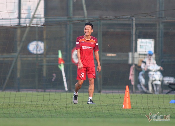 Xuân Trường chấn thương bỏ tập, HLV Park Hang Seo tái mặt-8