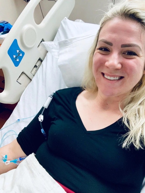 Tưởng chỉ là sợi lông mọc ngược vô hại ở vùng kín, ai ngờ lại là dấu hiệu của bệnh ung thư hiếm gặp-2