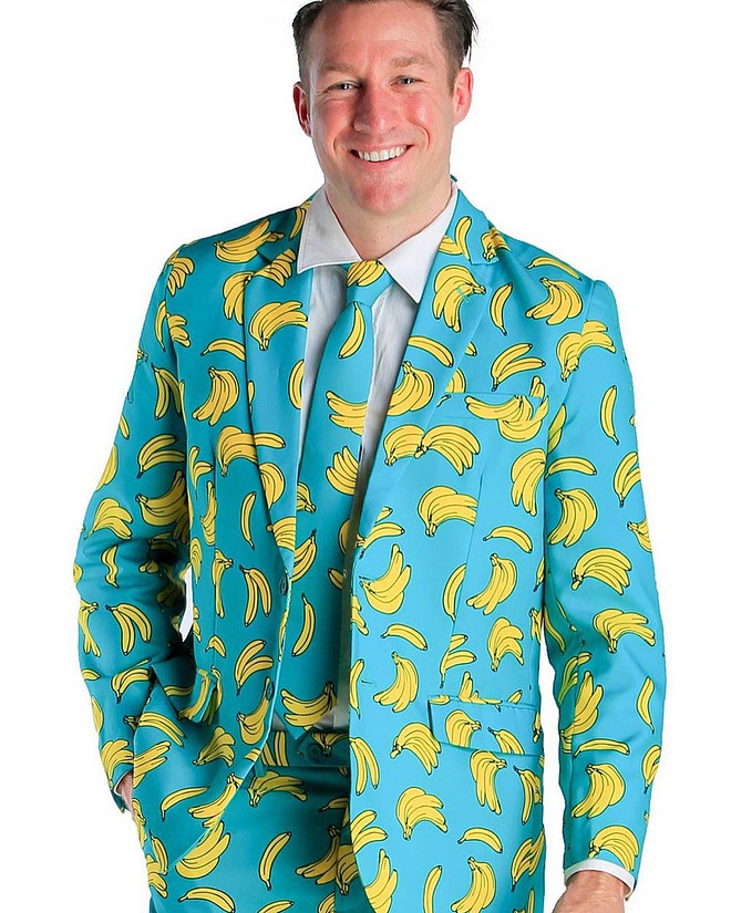 Khoe đồng hồ 800 triệu tự thưởng ngày cưới, Justin Bieber vô tình để lộ lễ phục, ơn giời không phải quả chuối và màu hồng!-6