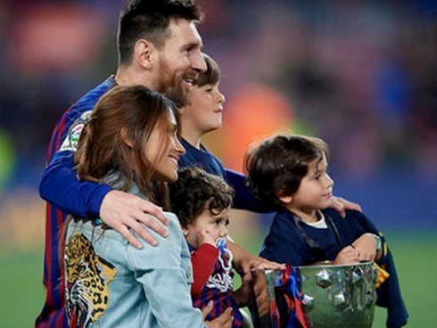 Hé lộ về địa điểm cực chất được Messi chọn riêng để dưỡng thương: Là cả một khách sạn rộng lớn, trưng bày một kỷ vật vô giá của siêu sao 32 tuổi-10