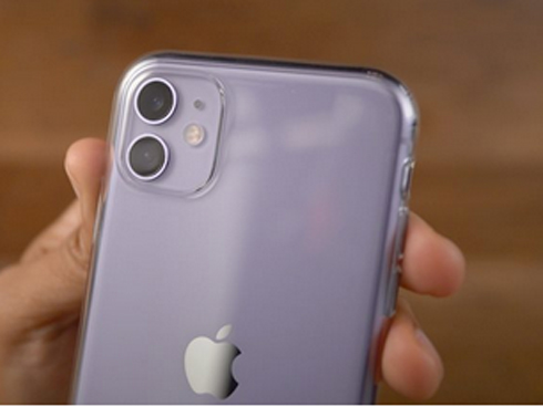 Bị chê thiếu đột phá, iPhone 11 vẫn bán chạy-3