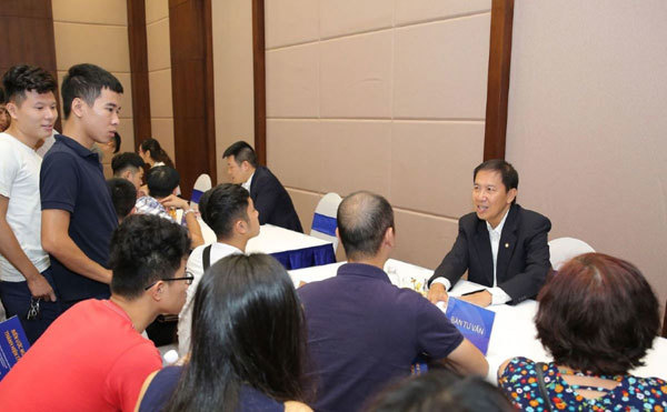 Cơ trưởng kỳ cựu khuyên giới trẻ tự tin dấn bước chinh phục bầu trời-2