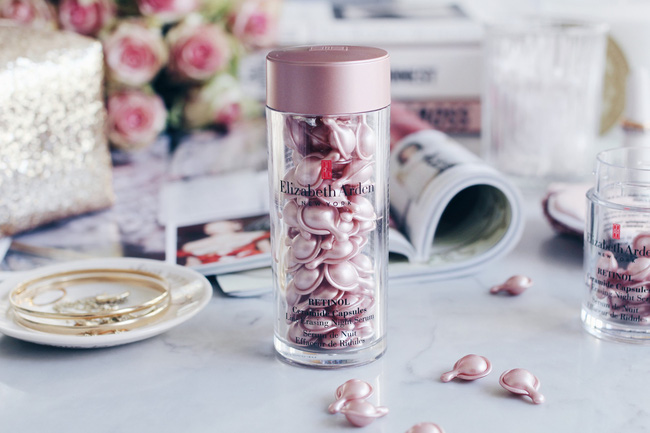 Công cuộc chống già của các chị em ngoài 30 sẽ hiệu quả hơn khi thêm viên serum vào chu trình skincare-1