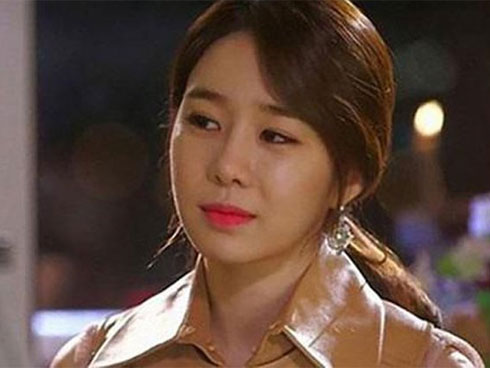 Thấy em gái thanh mai trúc mã chửa hoang, chồng họp gia đình đòi nhận con nuôi, tôi ứa nước mắt đáp trả đanh thép-2