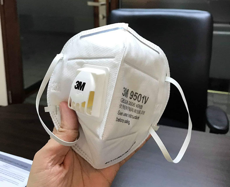 Ám ảnh bụi mịn hại phổi, dân Hà Nội tốn tiền triệu mua khẩu trang-2