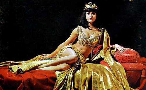 Không chỉ thông minh sắc sảo, nhờ có bí kíp này Cleopatra khiến đàn ông mê mệt-1