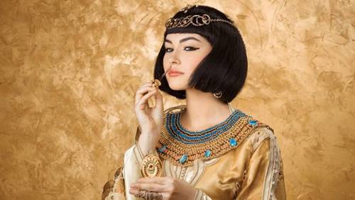 Không chỉ thông minh sắc sảo, nhờ có bí kíp này Cleopatra khiến đàn ông mê mệt-2