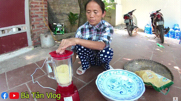 Làm hẳn gà không lối thoát to như... hòn đảo, chưa bao giờ thấy bà Tân Vlog lại vất vả khi làm món ăn đến thế-3