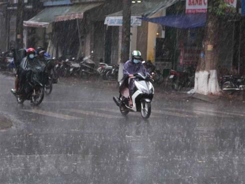 Miền Bắc chuẩn bị đón mưa dông, ô nhiễm không khí tại Hà Nội sẽ được cải thiện