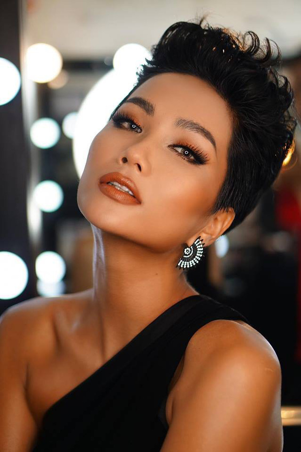 Nói là làm, HHen Niê chia sẻ loạt ảnh đầu tiên về quê sau tin đồn sinh con và ngừng đồng hành với HHHV-3