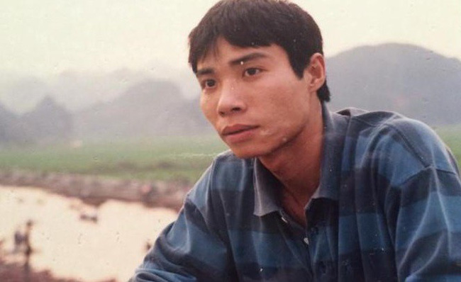 Bất ngờ với hình ảnh thời trẻ hiếm có của những danh hài nổi tiếng Việt Nam: Hóa ra ai cũng có lúc cực hài hước thế này-13