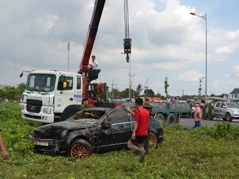 Giám định chất kích thích 3 nạn nhân tử vong trong xe Mercedes