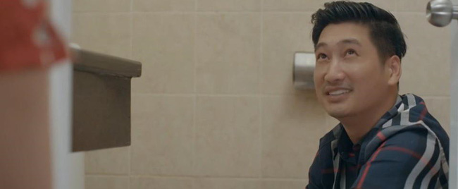 Hoa hồng trên ngực trái tập 18: Thái xắn tay áo, giặt đồ lót cho Trà tiểu tam-10