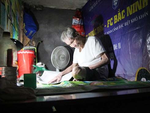 Gia cảnh khó tin của người phụ nữ lao xe xuống hồ tử vong khi triều cường-7