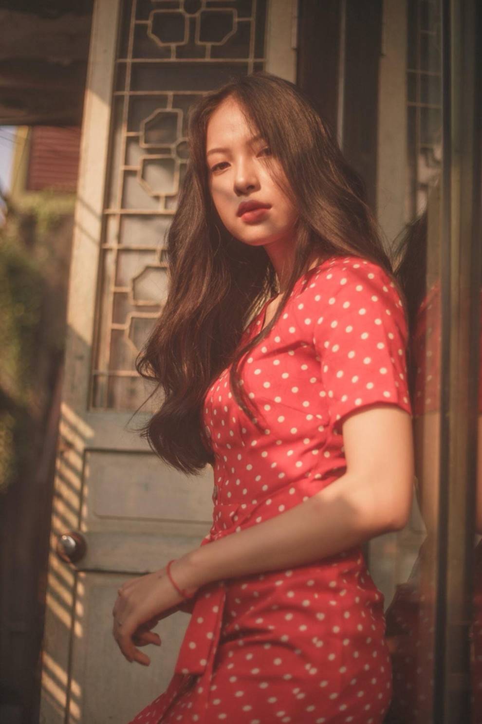 Nữ sinh 1999 ngồi trên ghế chủ toạ với vai trò Thẩm phán khiến dân tình xôn xao vì vừa xinh xắn vừa quá đỗi tài năng-14