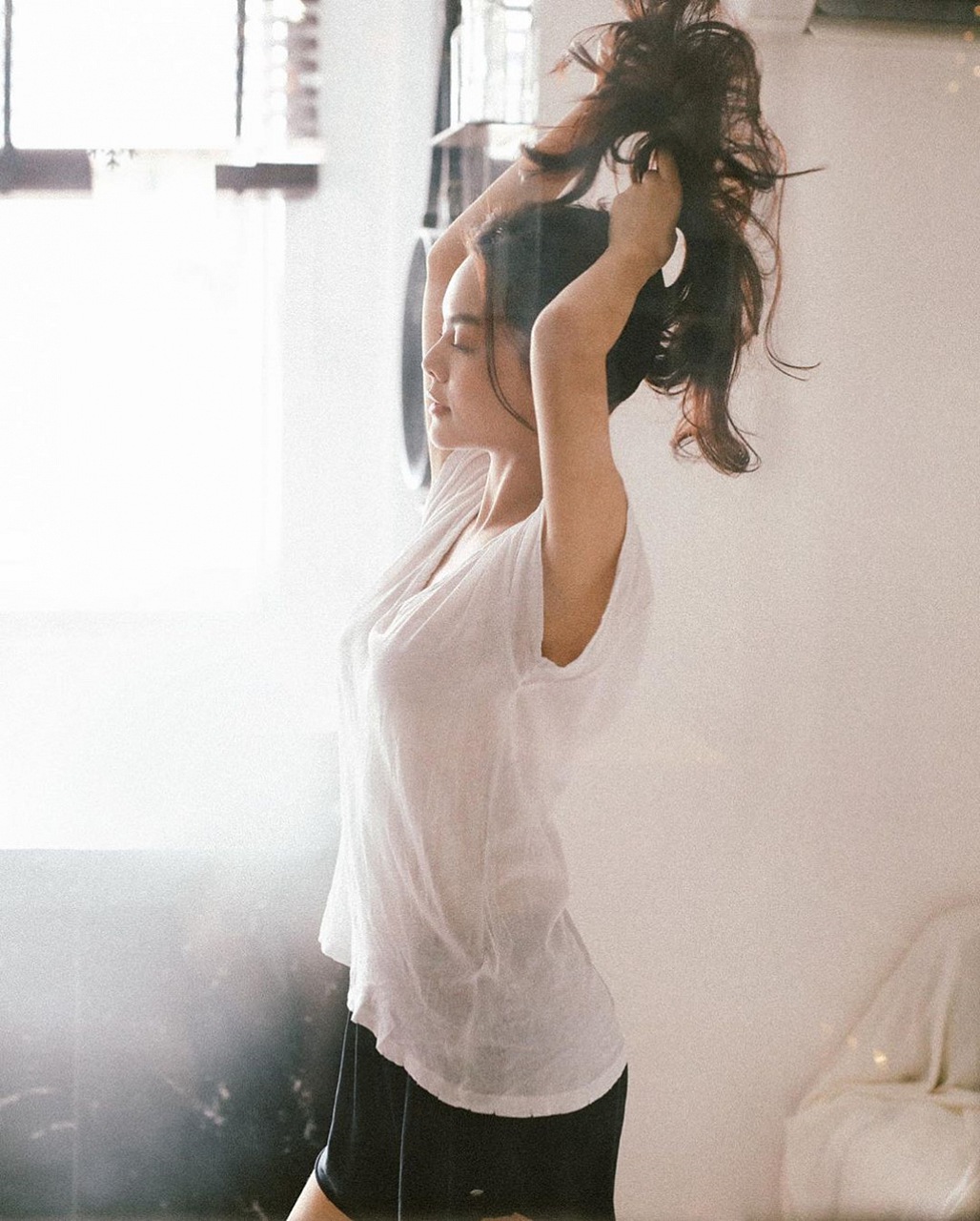 Phạm Quỳnh Anh lần hiếm hoi đăng ảnh mặc bikini-2