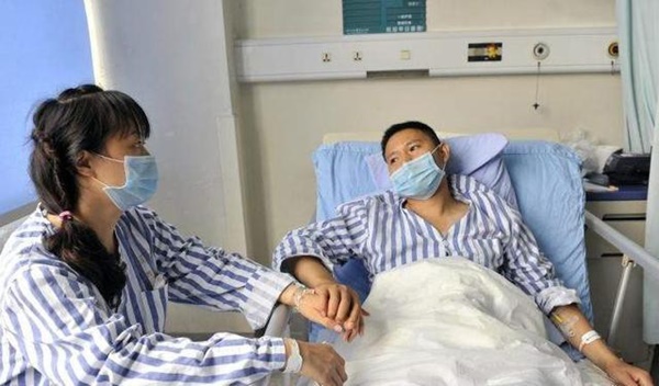 2 vợ chồng liên tiếp mắc ung thư gan không rõ lý do, thủ phạm đã ở trong nhà bếp suốt 10 năm mà không biết-2