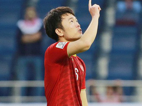 Xuân Trường tươi tắn, đón sinh nhật của mẹ cùng gia đình trước khi sang Hàn Quốc phẫu thuật-4