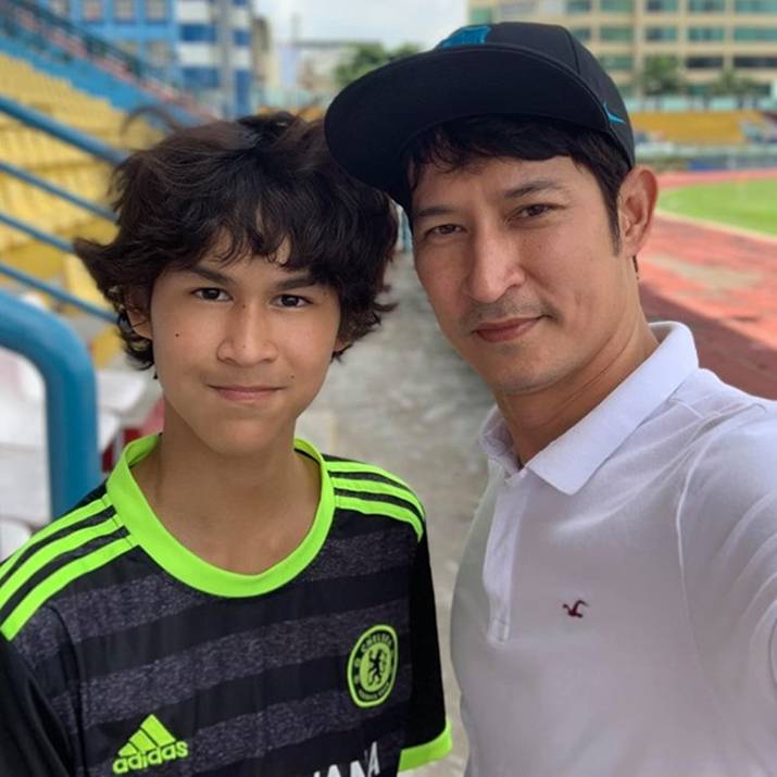 Con trai diễn viên Huy Khánh cao vượt trội, được khen đẹp hơn bố-5