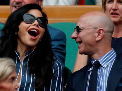 10 năm biến động của tỷ phú Jeff Bezos-15