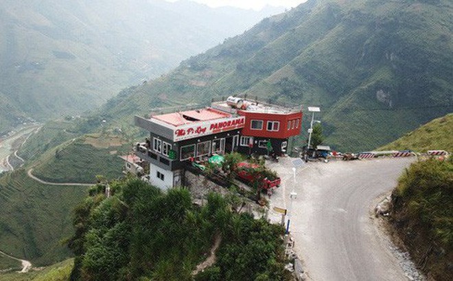 Ai là chủ nhân công trình 7 tầng đồ sộ mọc trên đèo Mã Pì Lèng?-1