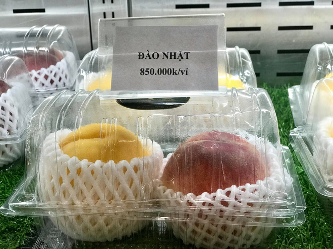 Đào tiên Nhật Bản có giá gần 1 triệu/cặp hút giới nhà giàu Việt-2