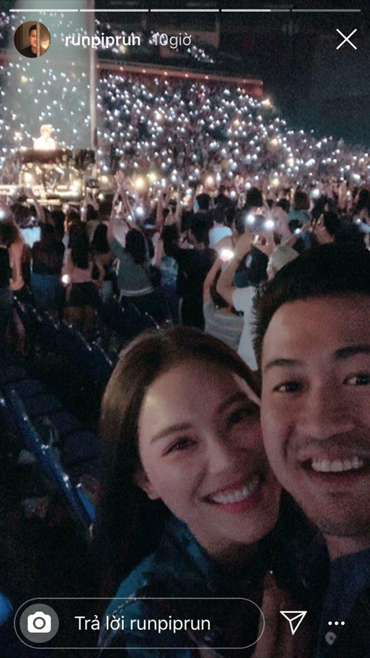 Công khai hẹn hò 1 tháng, Phillip Nguyễn - Linh Rin thoải mái ôm nhau, tình cảm thắm thiết nơi công cộng-1