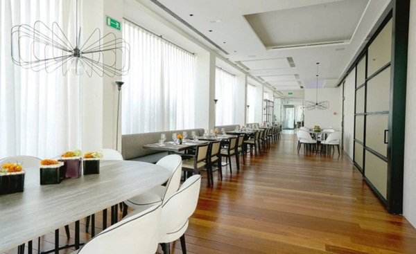 Hé lộ về địa điểm cực chất được Messi chọn riêng để dưỡng thương: Là cả một khách sạn rộng lớn, trưng bày một kỷ vật vô giá của siêu sao 32 tuổi-6