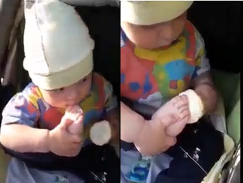 Nhìn cách em bé 2 tuổi thưởng thức kem, dân mạng phải thốt lên: Hóa ra tôi đã ăn kem sai cách cả cuộc đời-1