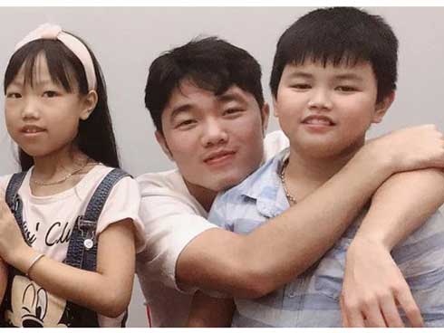 Xuân Trường cùng bố sang Hàn Quốc phẫu thuật chấn thương-2