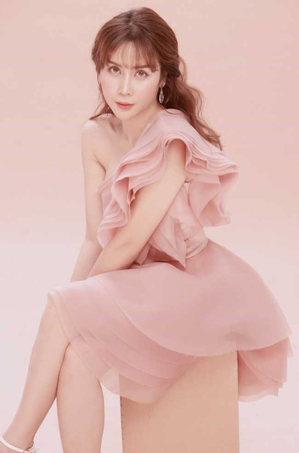 Lưu Hương Giang, Đức Phúc sau thẩm mỹ: Chồng từ mặt, bác nhận nhầm Noo Phước Thịnh-10