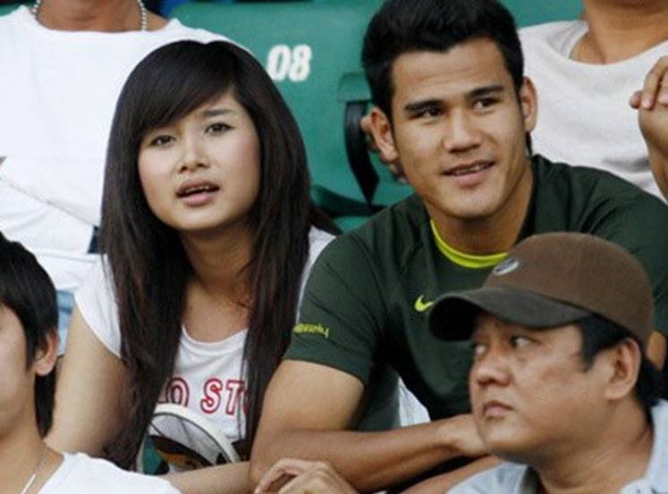 Thảo Trang Tiếng sét trong mưa từ vẻ chân chất đến gu mặc nóng bỏng-3