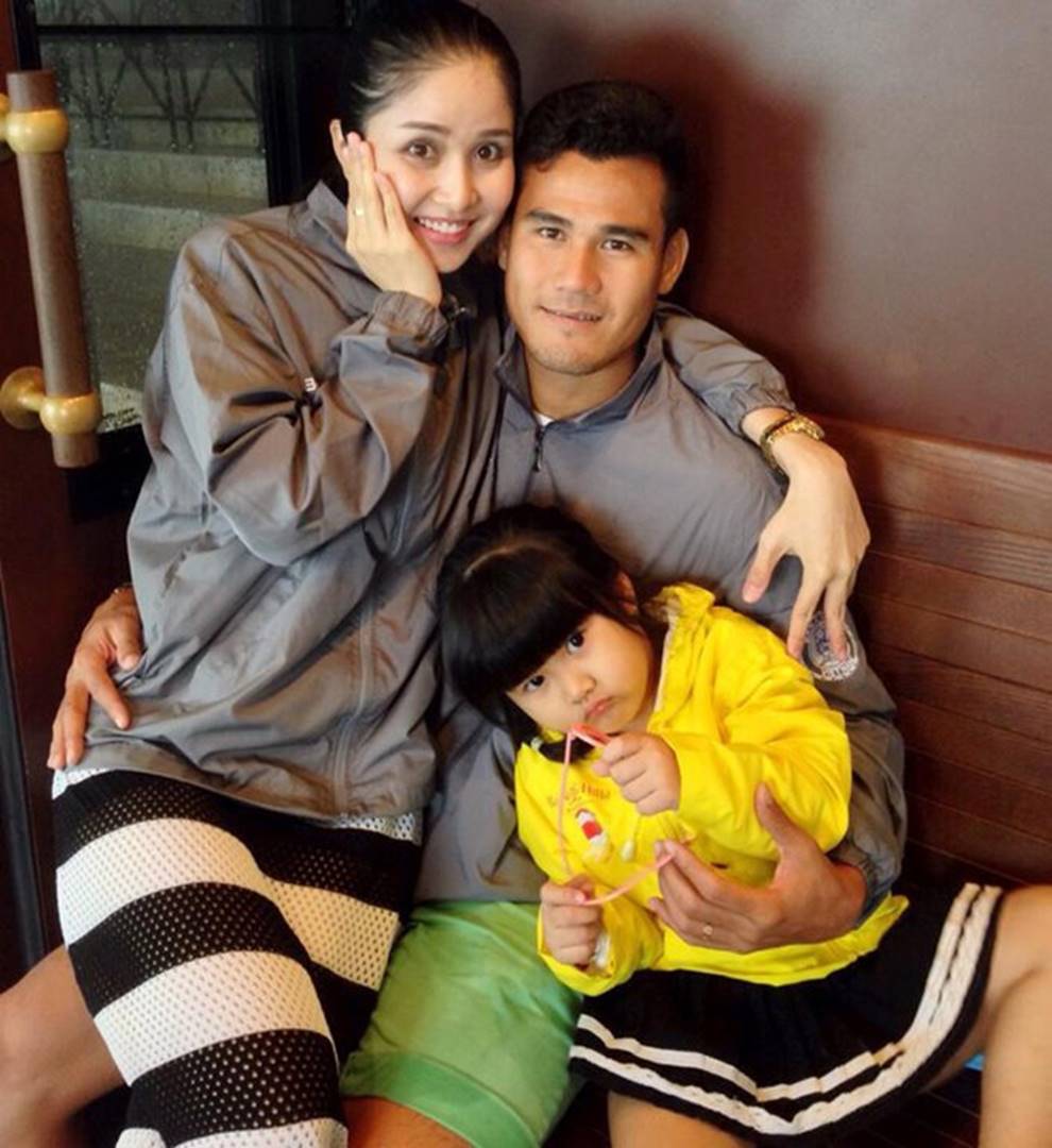 Thảo Trang Tiếng sét trong mưa từ vẻ chân chất đến gu mặc nóng bỏng-10